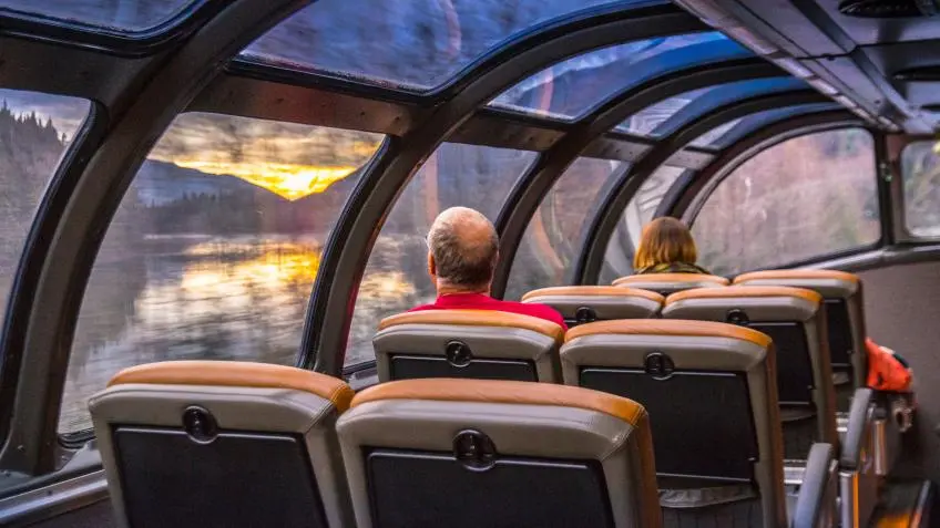 Canadian Rockies Bus & Train Tours