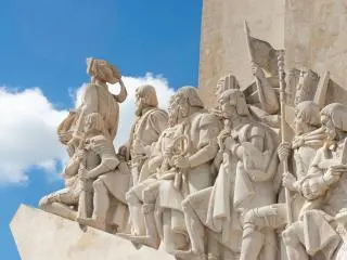 Nautical monument