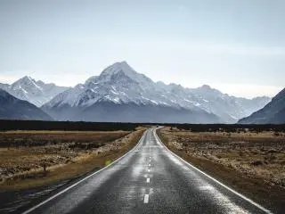 5-Day Lake Tekapo, Mount Cook, Queenstown South Island Tour from Christchurch to Queenstown