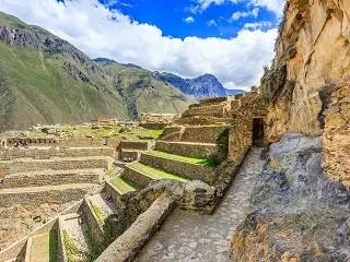 5-Day Lima, Sacred Valley, Machu Picchu, Cusco Tour from Lima, Cusco Out (Multiple level hotels are available)