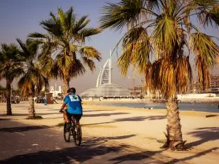 6-Day UAE Panorama Tour: Dubai & Abu Dhabi Classic Combo