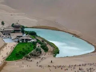 7日游-【走进中国大西北|古丝绸之路】嘉峪关-张掖-西宁-青海湖及-卡盐湖（敦煌出发，西宁离团）