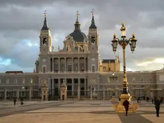 7日游 -【浓情西葡|伊比利亚|西班牙双都】马德里+托莱多+龙达悬崖古城+萨拉戈萨+里斯本(马德里出发,里斯本结束) 7日游 -【浓情西葡|伊比利亚|西班牙双都】马德里+托莱多+龙达悬崖古城+萨拉戈萨+里斯本(马德里出发,里斯本结束)