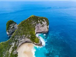 Kelingking Beach