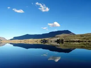 Lago Espejo