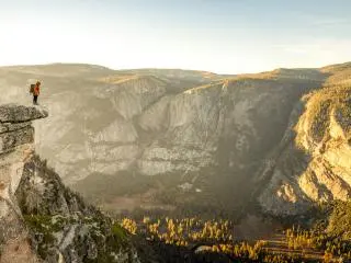 4-Day San Francisco, Yosemite National Park and Theme Park Tour from San Francisco | Premium Coach