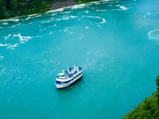 5-Day East Coast USA and Canada VIP Tour from New York (Some Admissions Inclusive)