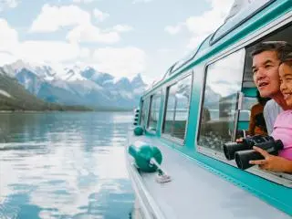 3-Day Instaworthy Glacier View Lodge in-depth Canadian Rockies Summer Limited Tour from Calgary