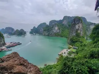 Sung Sot Cave
