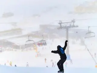 3-Day Kosciuszko National Park Leisure Skiing Tour from Sydney  (Smiggin Holes or Perisher Blue, Thredbo is available)