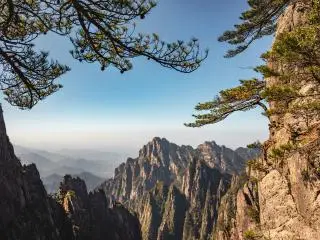 Xian Mt. Huashan Adventure Day Tour