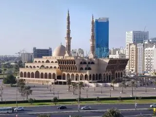 8-Day UAE Panoramic Tour: Dubai, Abu Dhabi & Sharjah Tri-City ...