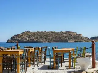 普拉卡老城区 (Plaka)