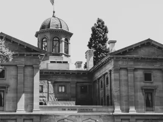 Pioneer Courthouse Square