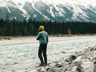 6-Day Banff, Icefields Parkway and Dinosaur Valley Discovery Tour from Calgary (1-day Free Ski at Lake Louise)