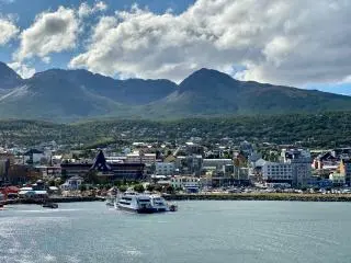 3-Day Ushuaia: End of the World, Penguin Encounter, and Tierra del Fuego Hiking Tour from Ushuaia