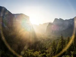5-Day Yosemite, 17 Miles, Los Angeles City and Theme Parks Options Tour from San Francisco