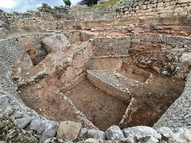 迈锡尼考古遗址 (Archaeological Site of Mycenae)