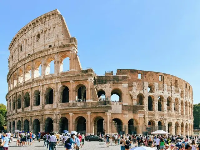 罗马竞技场 (Colosseum)