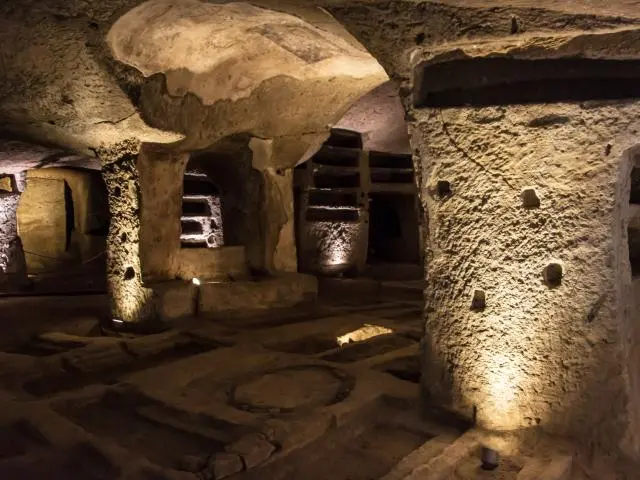 Underground Naples tour