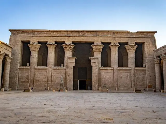 埃德夫 (Edfu, EGYPT)