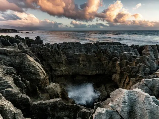 格雷茅斯 (Greymouth, NZD)