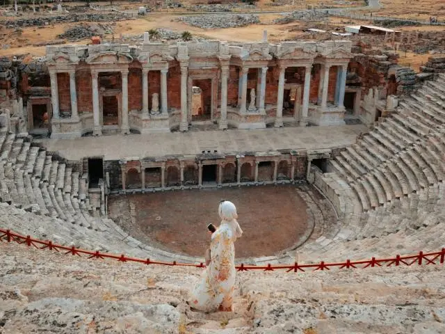 希拉波利斯 (Hierapolis)