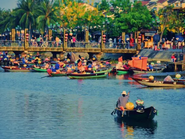 会安古城 (Hoi An Ancient Town)