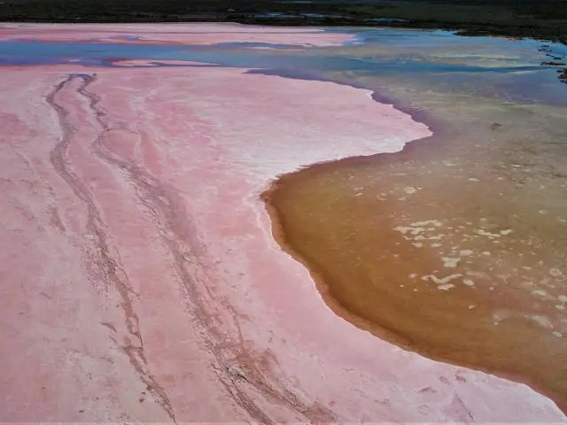 赫特泻湖 (Hutt Lagoon, AU)