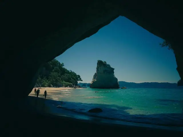 Cathedral Cove Kayaks