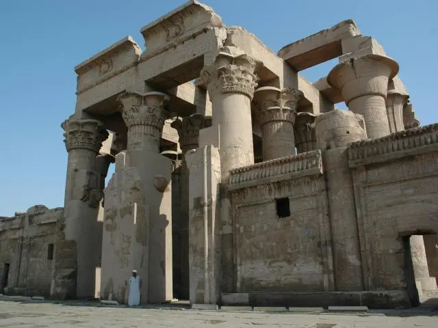 科翁坡神庙 (Temple of Kom Ombo)