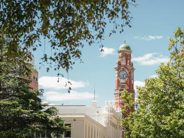 朗塞斯顿 (Launceston, AU)