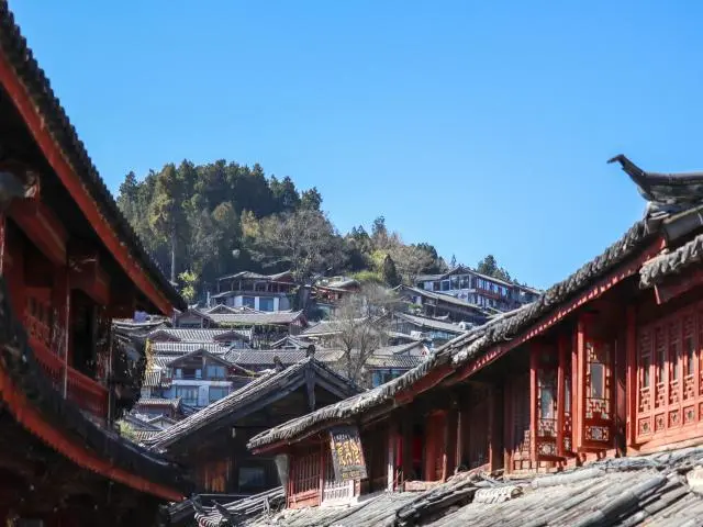 丽江古城 (Lijiang Ancient Town)