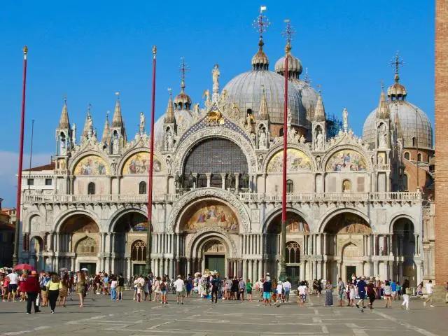 圣马可大教堂 (Saint Mark's Basilica)