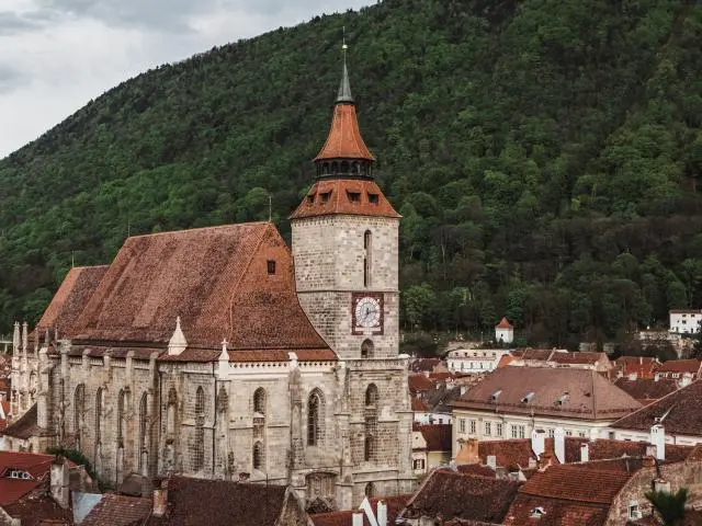 布朗古堡 (Dracula Castle)