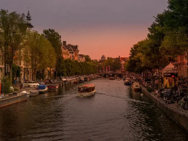 阿姆斯特丹运河 (Canals of Amsterdam)