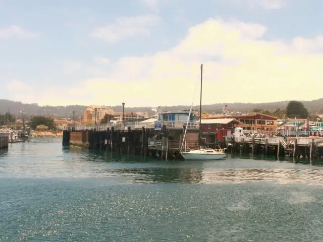 蒙特利 (Monterey, CA) 蒙特利 (Monterey, CA)