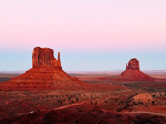 纪念碑山谷 (Monument Valley Tribal Park, UT)