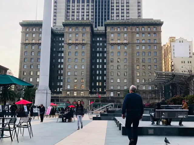 联合广场 (Union Square) 联合广场 (Union Square)