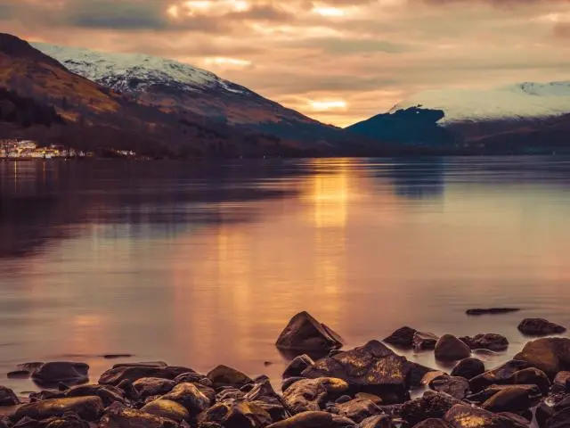 罗蒙湖 (Loch Lomond)