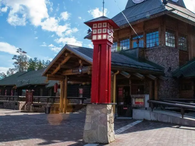 圣诞老人村 (Santa Claus Village)