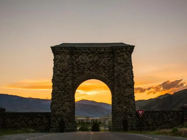 Roosevelt Arch Roosevelt Arch