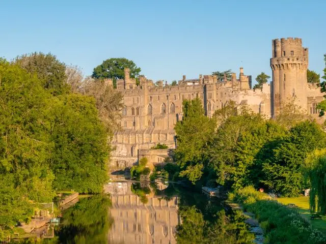 沃里克城堡 (Warwick Castle)